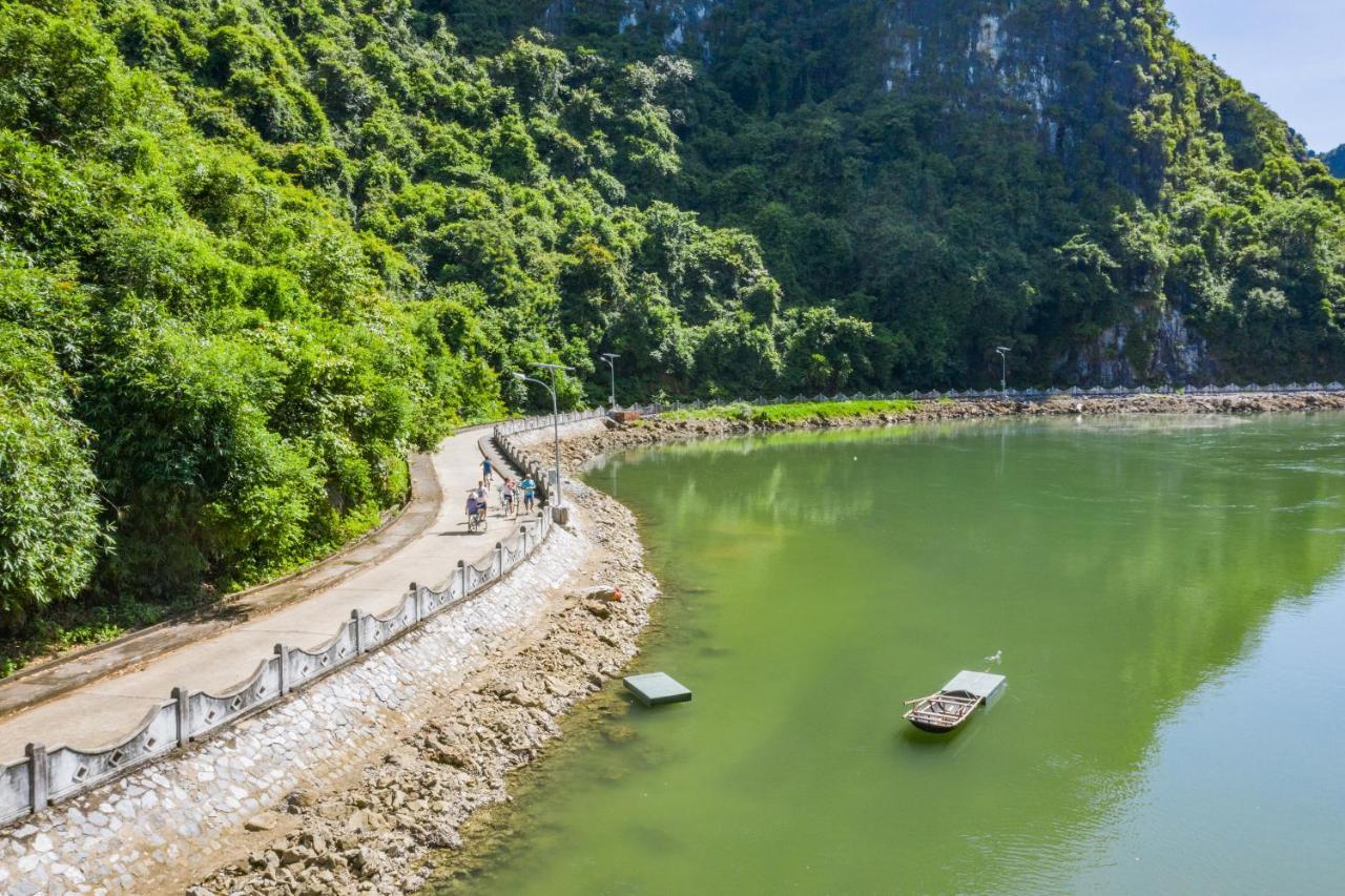 Cozy Boutique Cruise Hotell Dong Khe Sau Eksteriør bilde