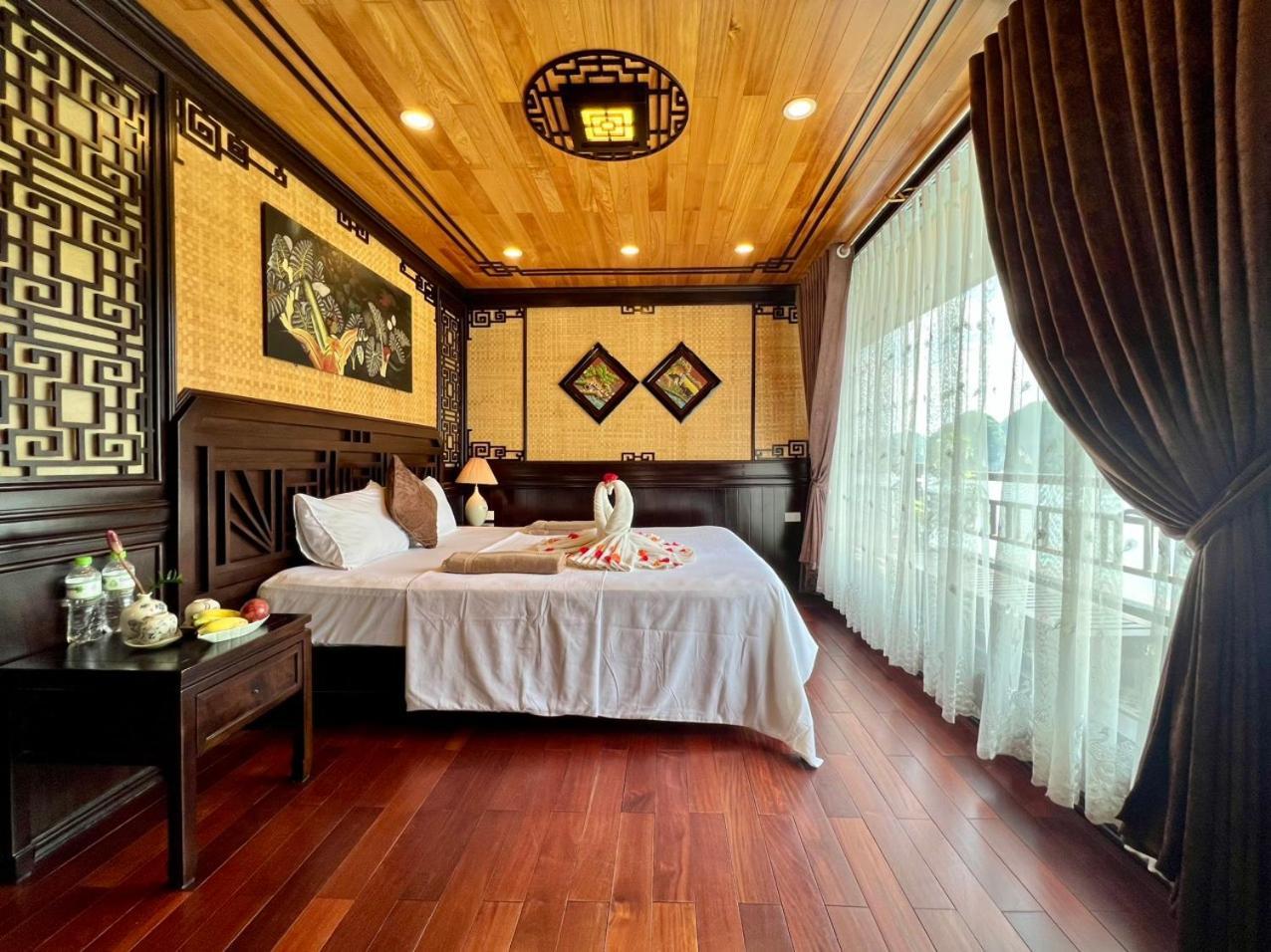 Cozy Boutique Cruise Hotell Dong Khe Sau Eksteriør bilde