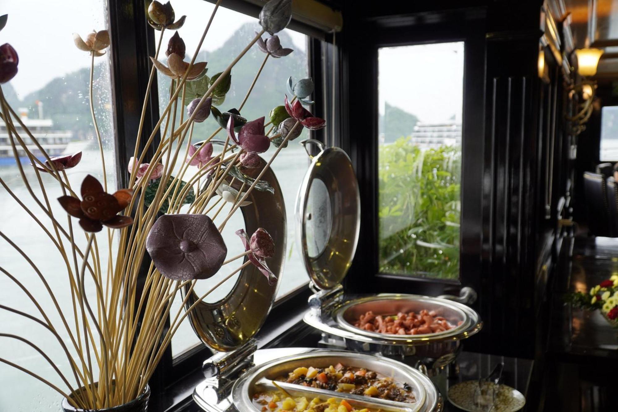 Cozy Boutique Cruise Hotell Dong Khe Sau Eksteriør bilde