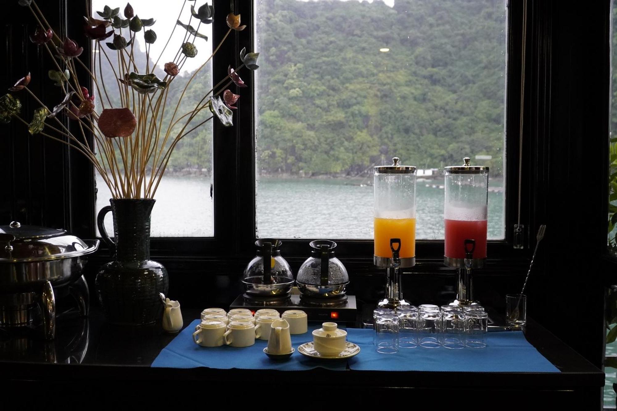 Cozy Boutique Cruise Hotell Dong Khe Sau Eksteriør bilde