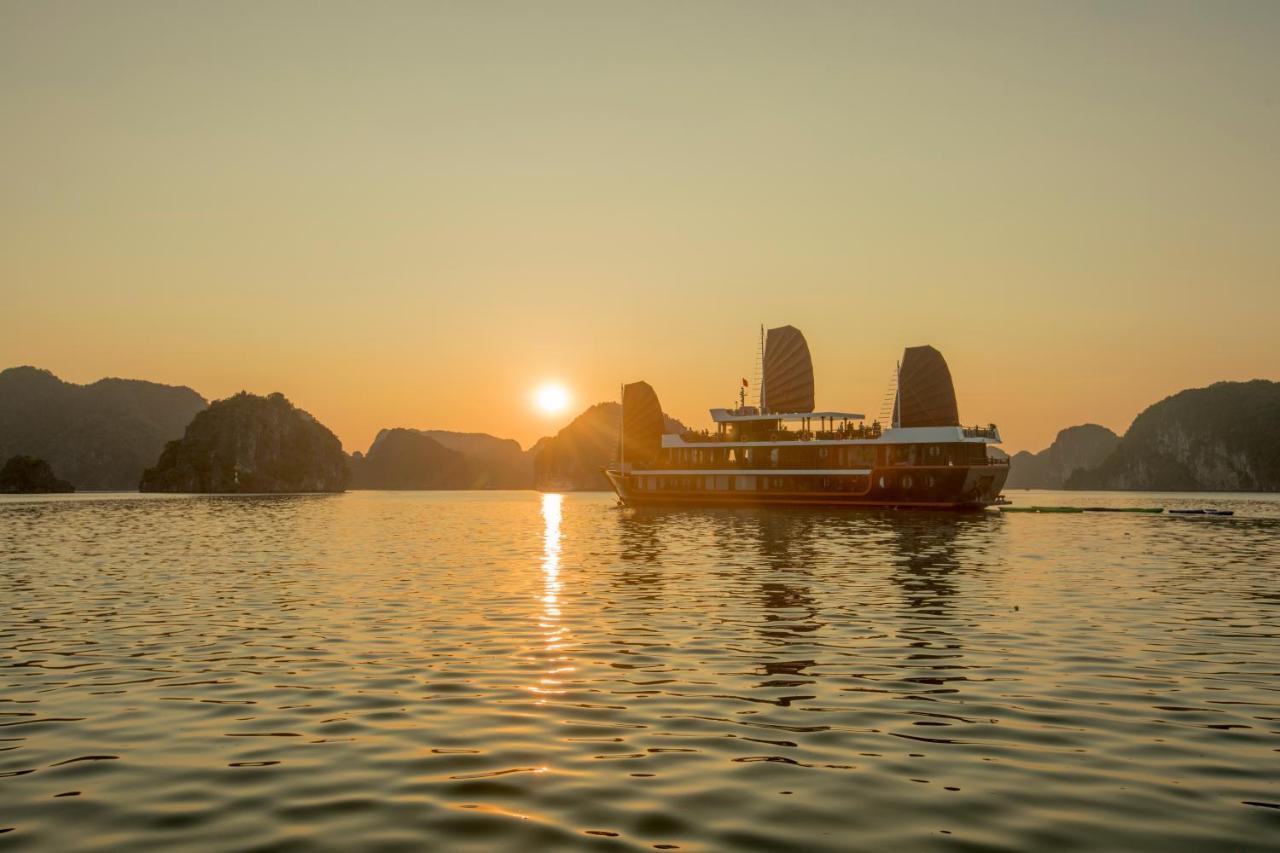 Cozy Boutique Cruise Hotell Dong Khe Sau Eksteriør bilde
